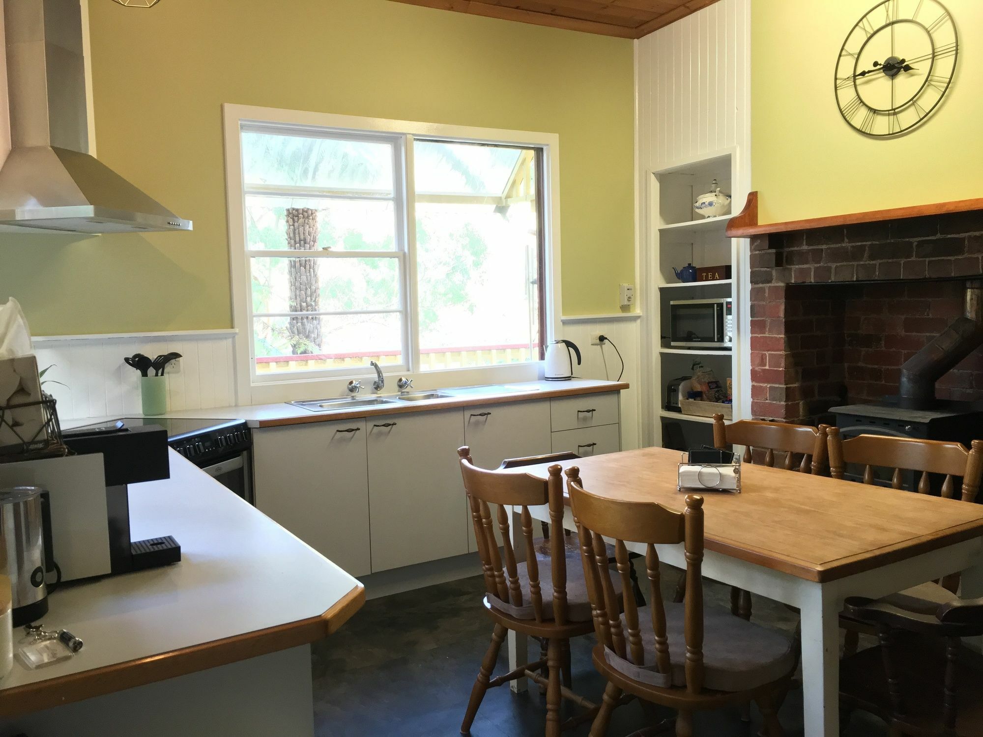 Charnwood Cottages In וורברטון מראה חיצוני תמונה